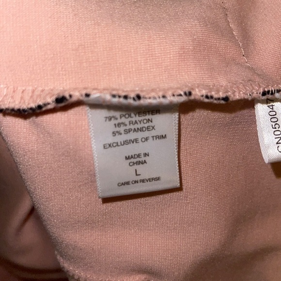 Suit - Picture 9 of 9